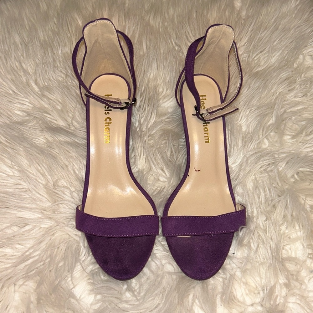 size 6 purple heels.